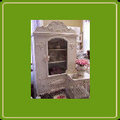 070330_sideboards_buffets_hurricane_lamps_thrift_store_finds_auction_premiums001010.jpg